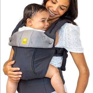 Details
Color Charcoal/Silver
Material Polyester, Cotton